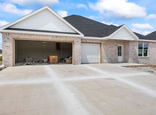 4842 Farmhouse St, Springdale, AR 72762