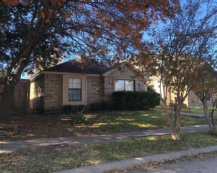 2nd image of 229 Conger Dr
