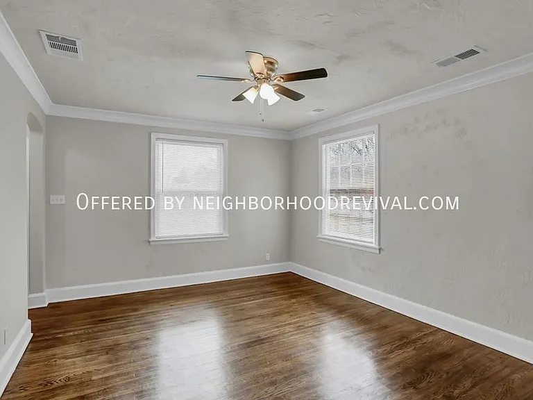 3368 Douglass Ave — Photo 23