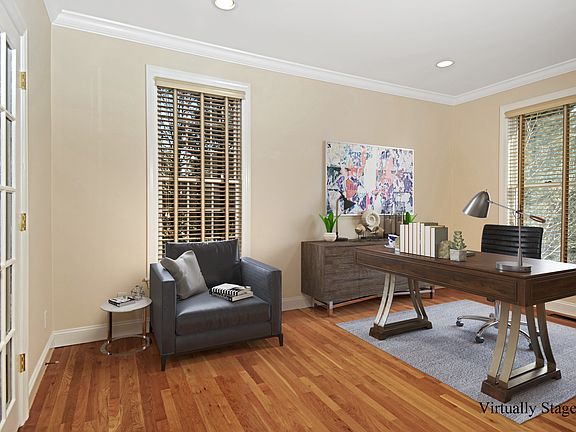 5th image of 19 Shelley Ln