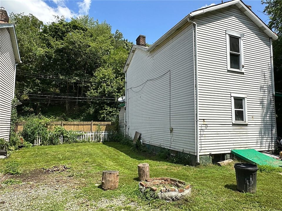 2nd image of 2506 Irwin St