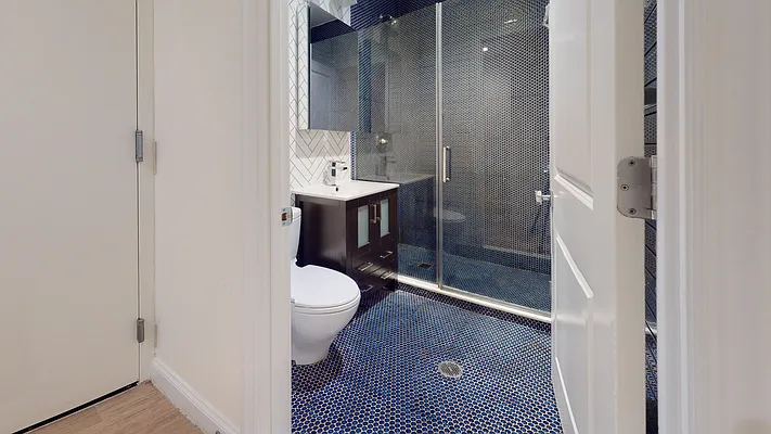 Rented by Bond New York | media 16