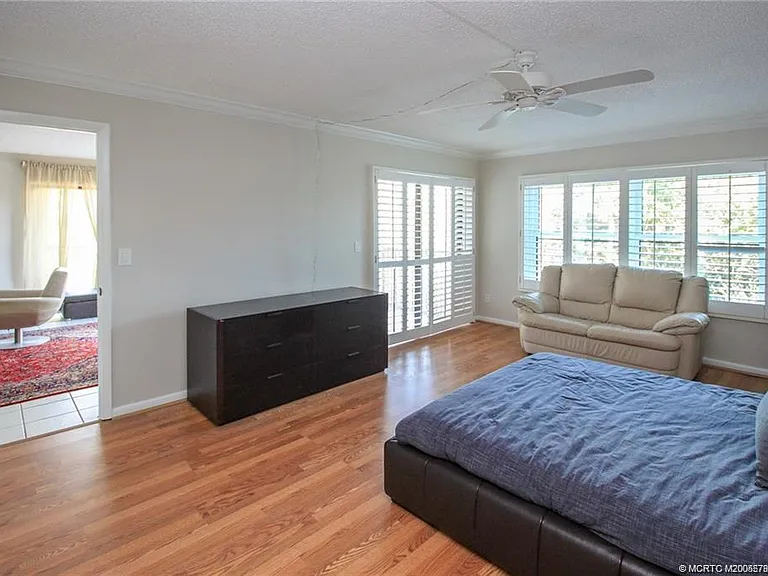 2641 NE Ocean Blvd #101 — Photo 18