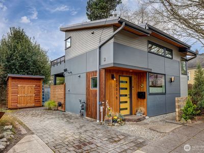 3001 E Harrison Street #B, Seattle, WA, 98112