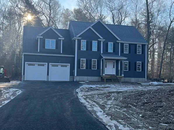 34 Barrows St, Norton, MA 02766