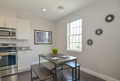 4th image of 431 River St APT 307