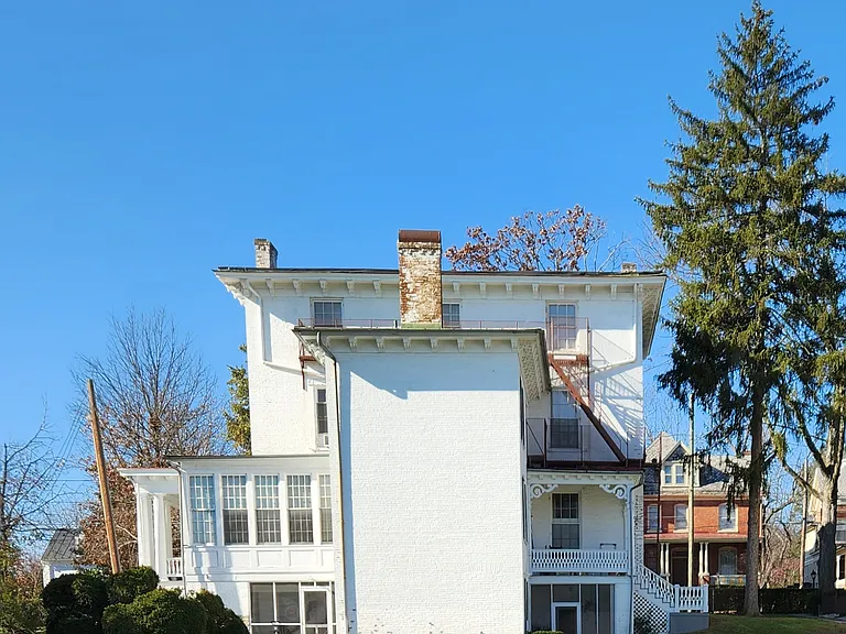 350 Fairmont Ave — Photo 113