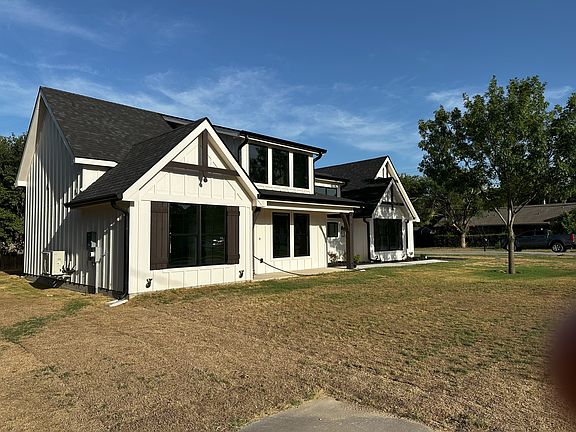 Side angle of home
