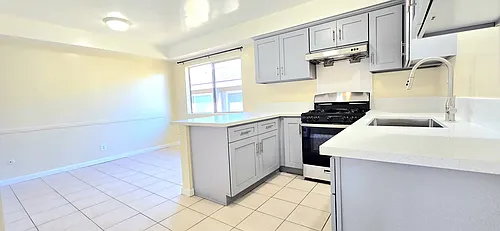 921 Edith Ave #I Photo 1 921 Edith Ave #I Photo 1
