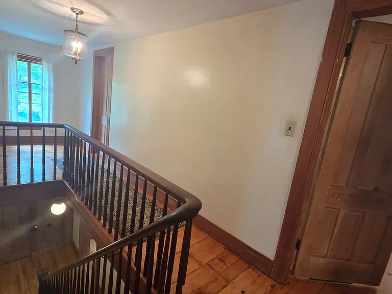 145 Cherry Ln — Photo 16