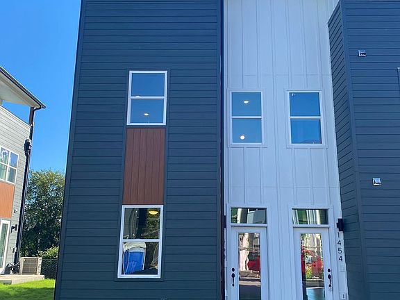 3rd image of 1450 Stockyard Pl #36
