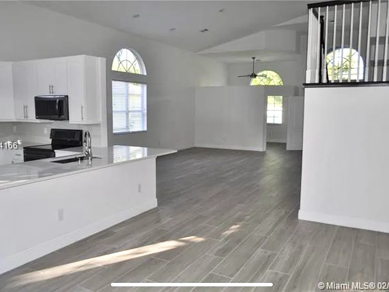 5 Lake Eden Dr — Photo 6