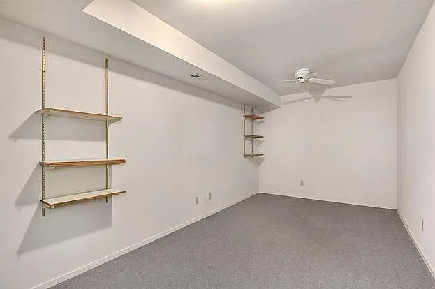 Bonousroom