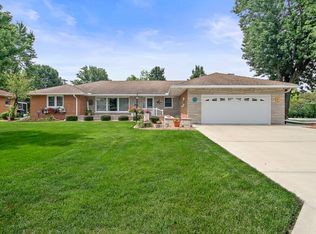 310 George St, Clifton, IL 60927