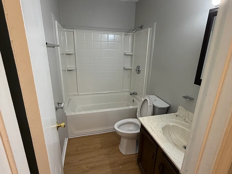 1664 Foxhaven Dr #8 — Photo 5
