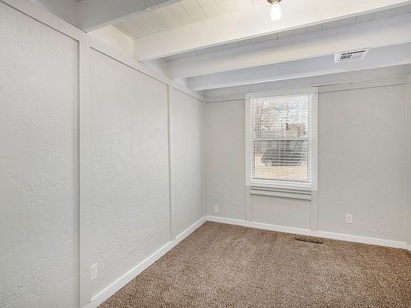 4th image of 5335 Reeds Rd