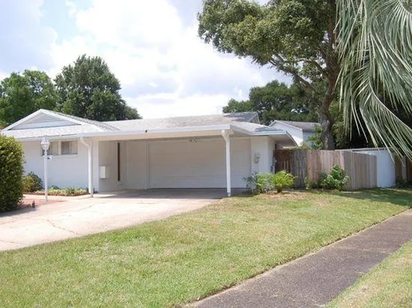 9 Chelsea Dr, Fort Walton Beach, FL 32547