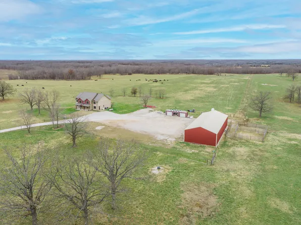 13790 Highway W, Wheatland, MO 65779