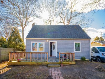 98 Manor Drive, Shirley, NY, 11967