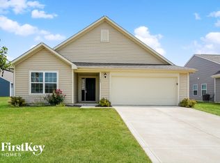 1623 Woodside Cir, Franklin, IN 46131