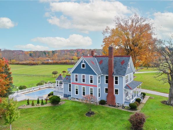 15048 Gar Hwy, Chardon, OH 44024