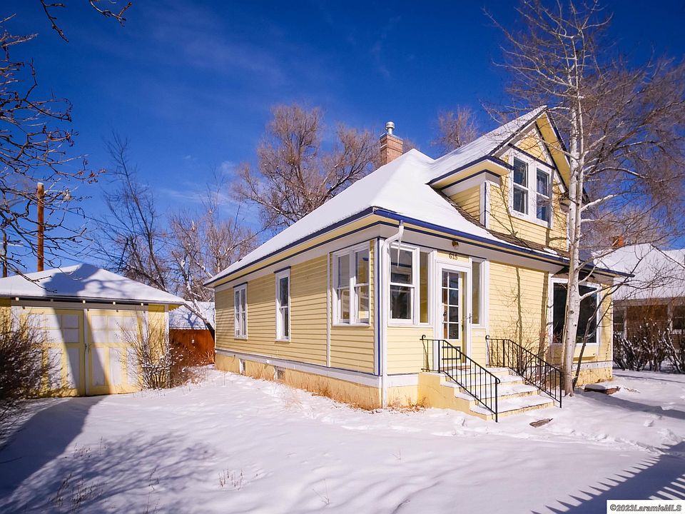1st image of 615 University Ave