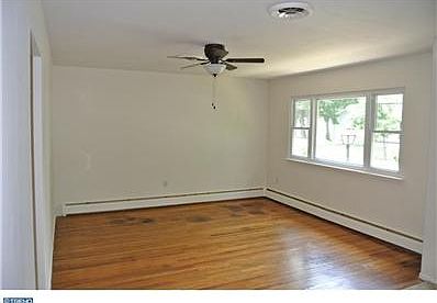 2nd image of 157 Hargrove Ave