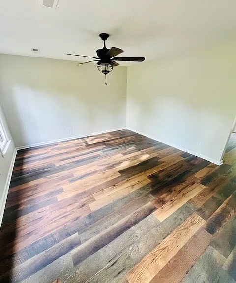 204 Brookshore Ave — Photo 3