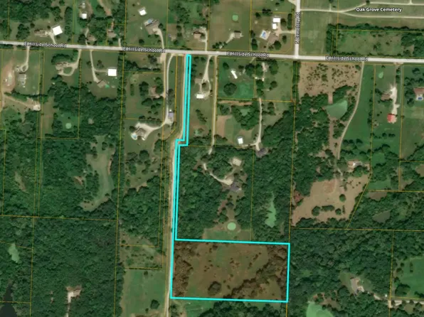 37801 E Hillside School Rd, Oak Grove, MO 64075