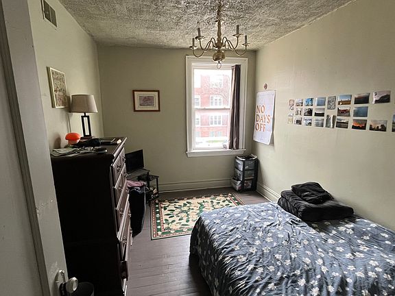 5th image of 5029 N Western Ave #2S