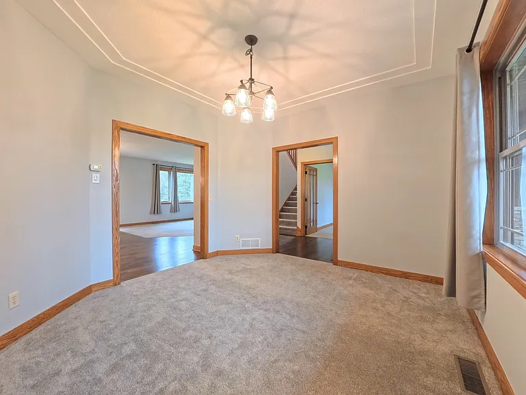11956 Castle Rock Ct N — Photo 4