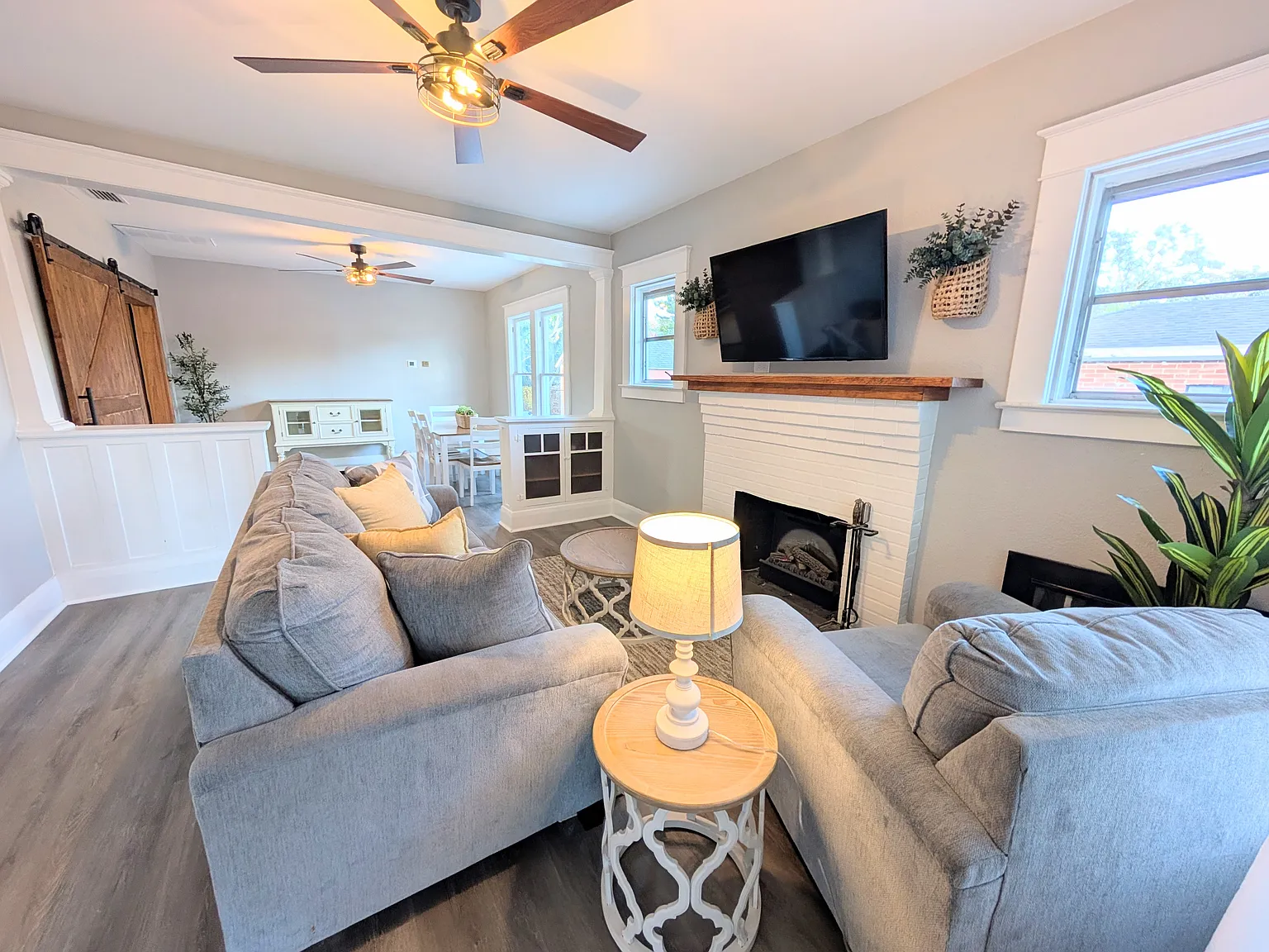 3 bed, 1200 sqft, $3,600 — Photo 1