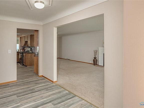 2nd image of 417 Forest Dr