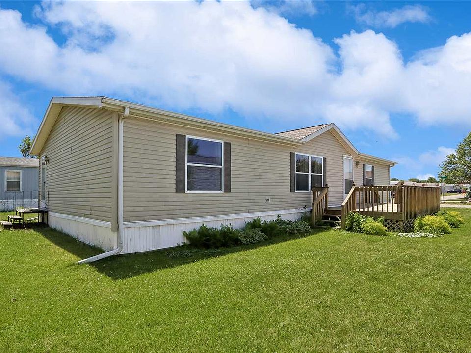 1st image of 171 Golfview Ct