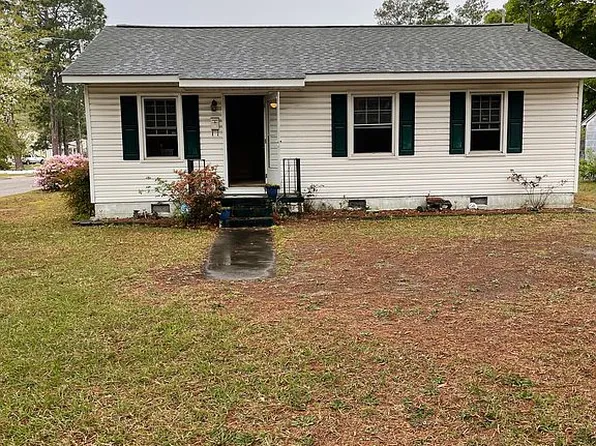 1201 Godwin Ave, Lumberton, NC 28358