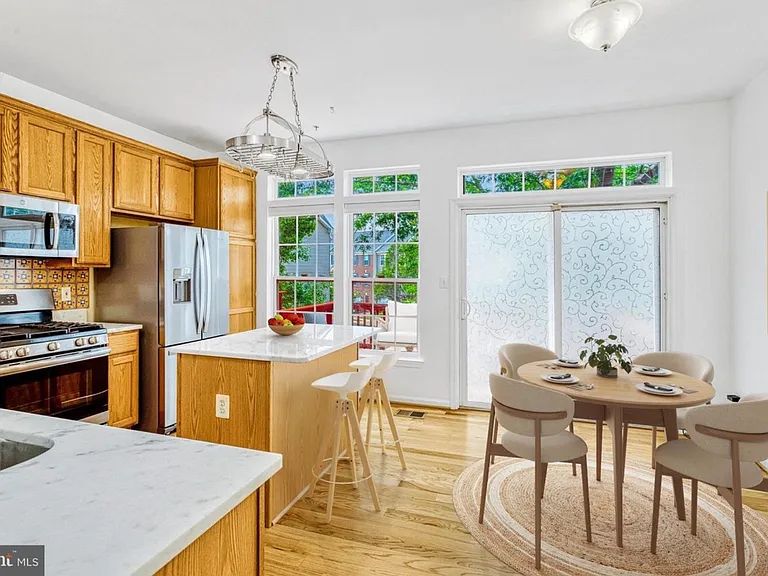 4062 Cressida Pl — Photo 15