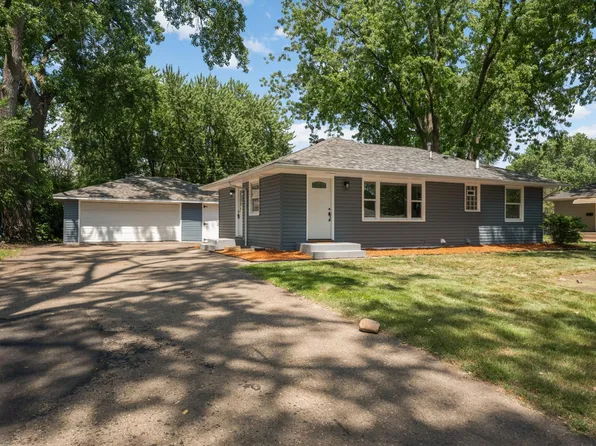 531 110th Ave NW, Coon Rapids, MN 55448