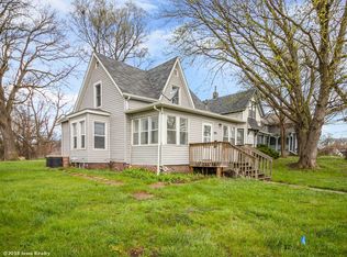 954 23rd St, Des Moines, IA 50312