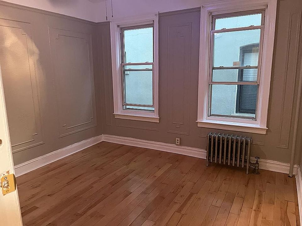 1st image of 35-16 28th St #3