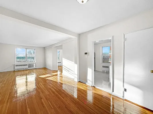 Rented by Arche Nest LLC | media 23