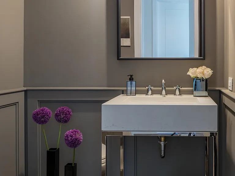 372 9th Luxury Rentals — Photo 76