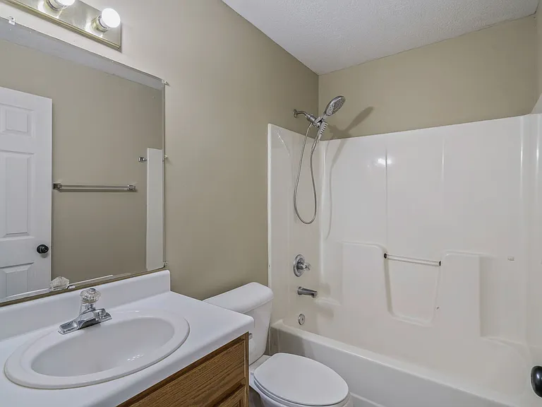 (ACHTK) Boyds Creek Highway (4 Units) - 2318 — Photo 15