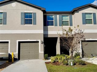 8217 Crescent Oaks Dr, New Port Richey, FL 34655