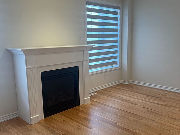 2nd image of 925 Rexton Dr