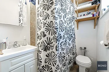 Rented by Bond New York