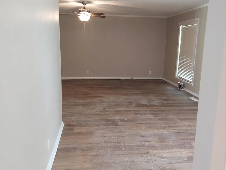 7515 S 68th East Pl — Photo 3