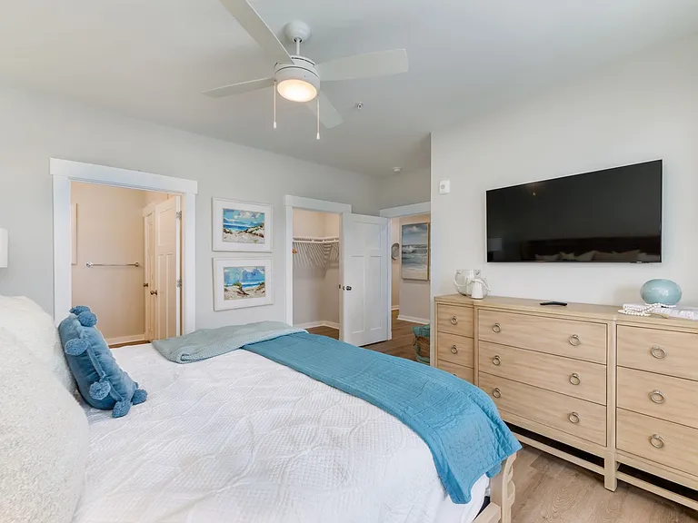 1703 Paget Rd #303 — Photo 7