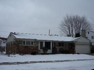 37684 Ladywood St, Livonia, MI
