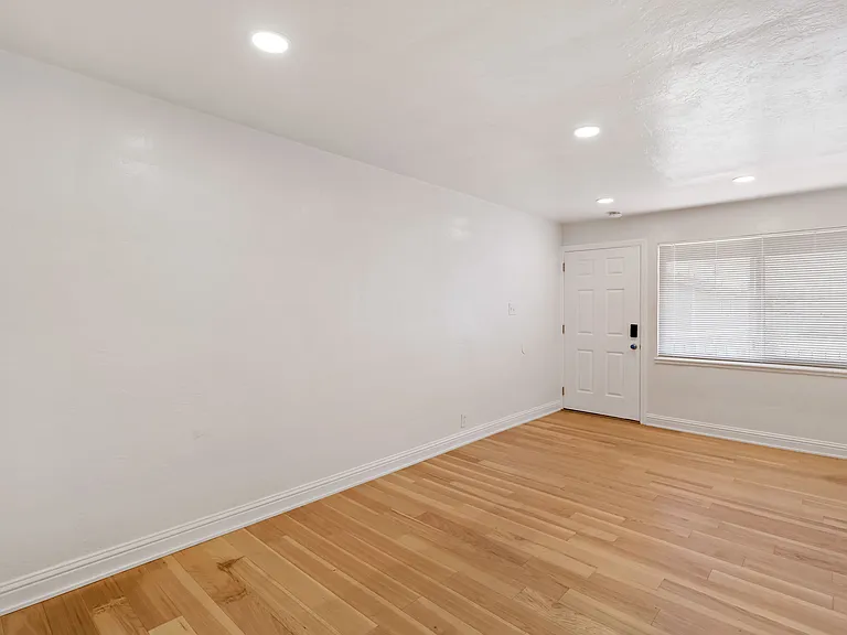 201 Sanford Ave #1304 — Photo 25