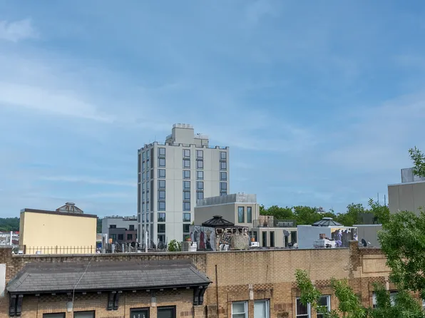 1517 Jefferson Avenue image 14 of 16